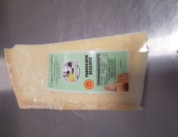Parmigiano Reggiano 15 mesi - 1 kg